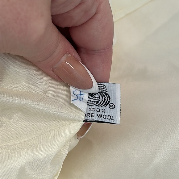 Vintage Christian Dior suit jacket/ Blazer - Picture 9 of 14